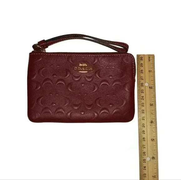 Coach Signature Leather Corner Zip Wristlet Clutch Wallet - Picture 1 of 5